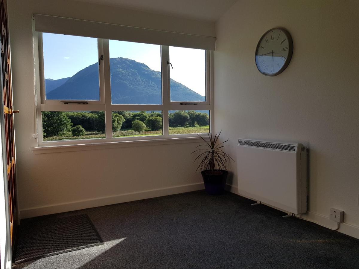 Oakview Apartment Glencoe